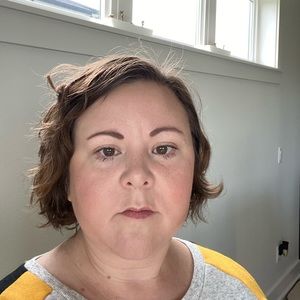 Meet your Posher, Misty